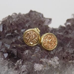 new in box! raw druzy stud post earrings